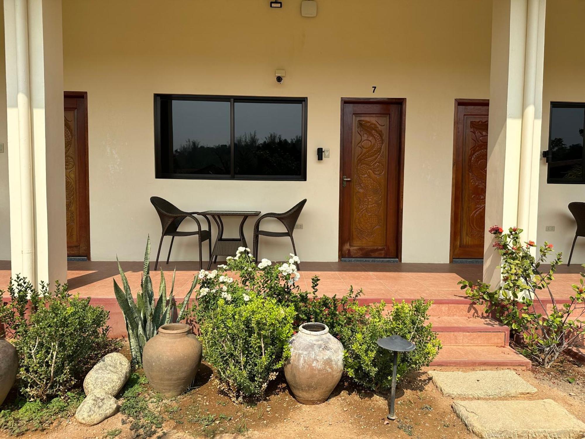 Strutz Art Garden Resort Bangued Habitación foto